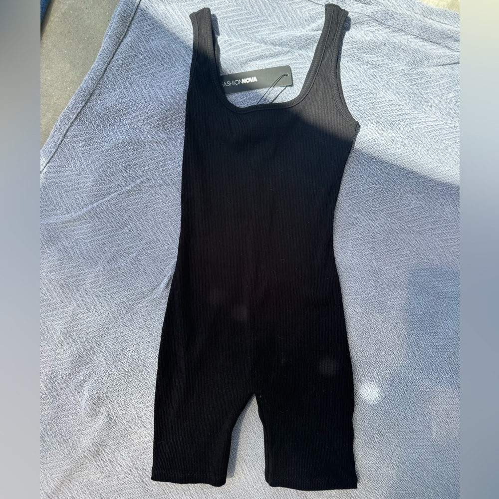 Ribbed romper